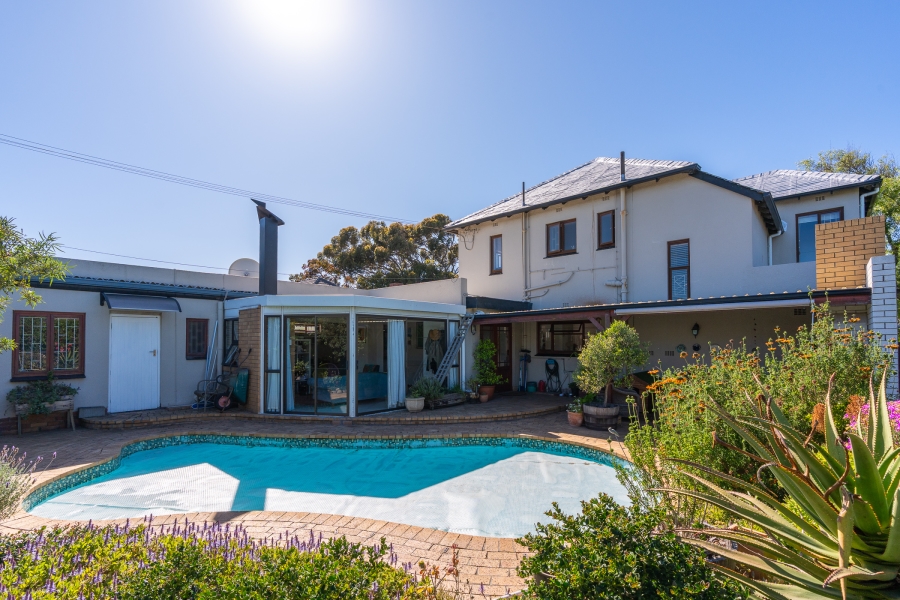 To Let 3 Bedroom Property for Rent in Pinelands Western Cape